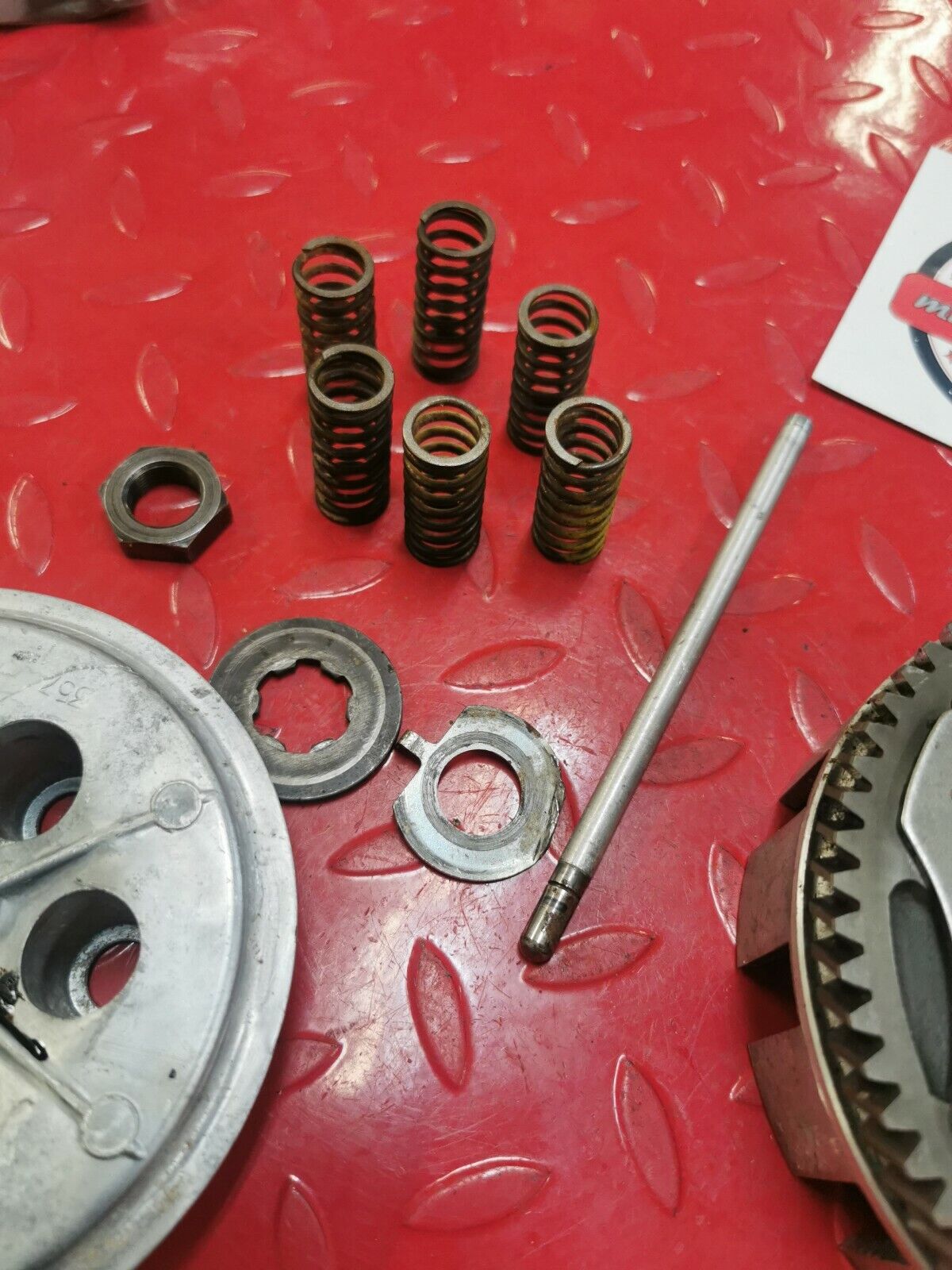 Honda MT250 1975 clutch basket pressure plate MR250 1974 1976 22100-358-000