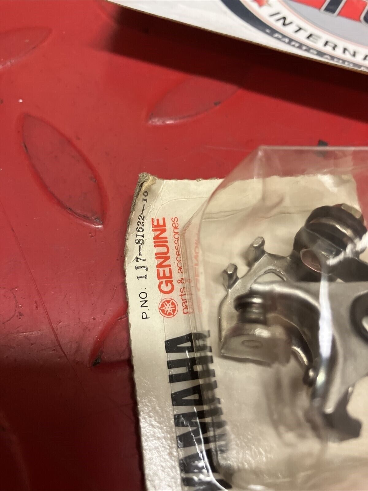 NOS YAMAHA XS750 1977 CONTACT BREAKER POINT 1J7-81622-10-00 Y65