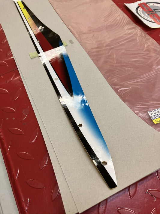 NOS Yamaha VX500 VX600 VX700 1999 DECAL EMBLEM 1 8DG-77351-00-00 Y36