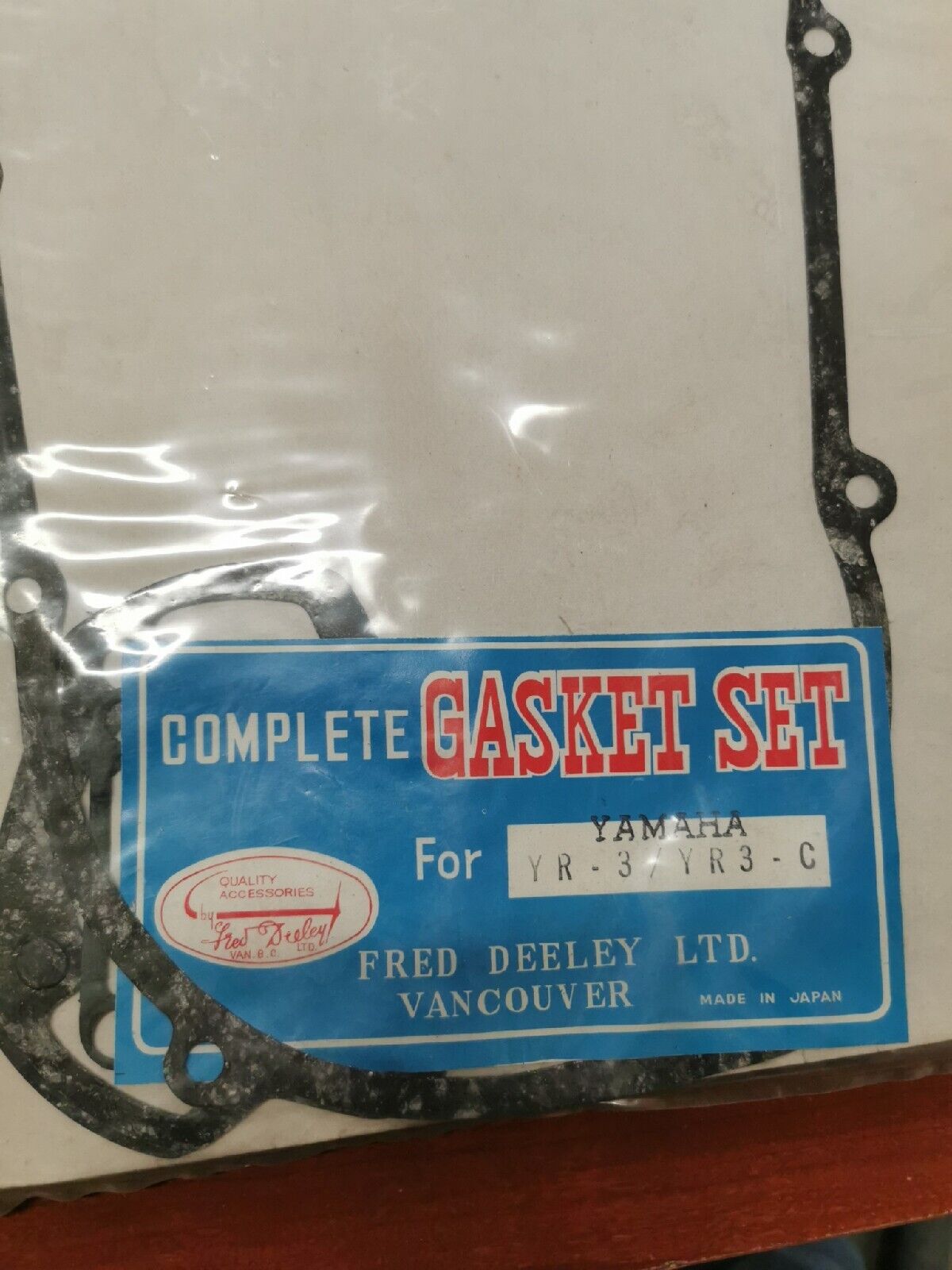 NOS Yamaha YR3 YR3C COMPLETE GASKET KIT Y79