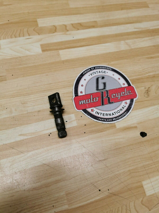 Suzuki RM125 1986 rear brake panel cover drum plate cam shaft