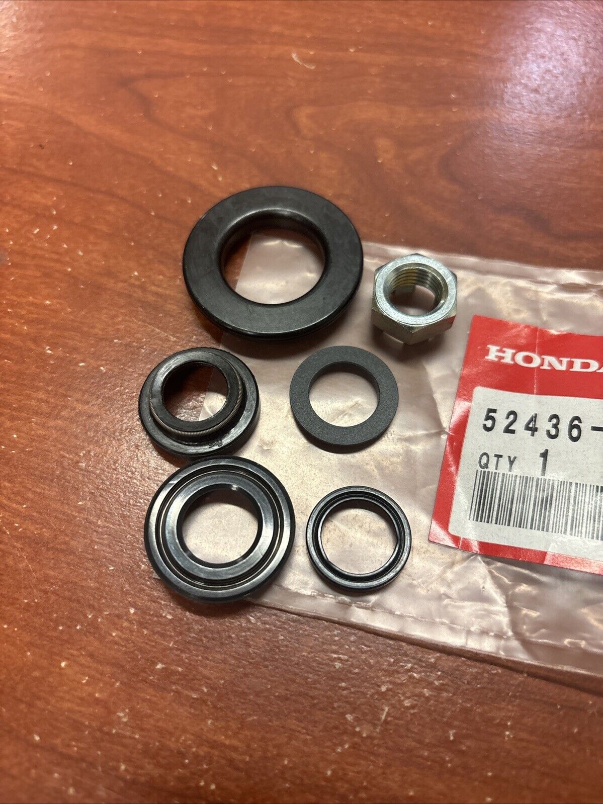 NOS Honda 85 - 87 CR250R CR500R REAR SHOCK ABSORBER SEAL SET 52436-KA4-841 H143