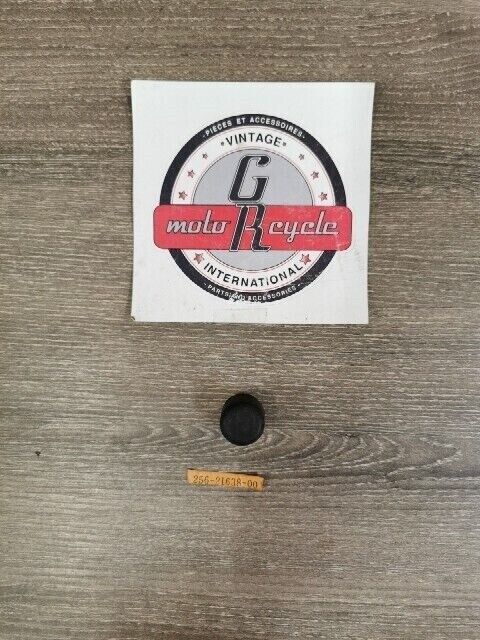 NOS YAMAHA XS1B 1971 XS2 1972 TX650 1970 - 1973 DAMPER 1 256-21638-00-00 Y146