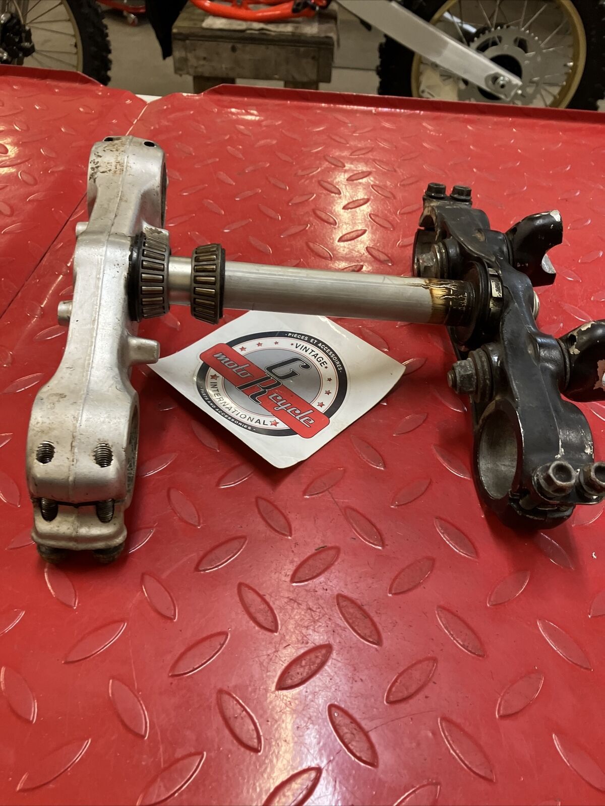 Honda CR250R 1984 steering stem top bridge triple clamp bridge CR125R CR500R