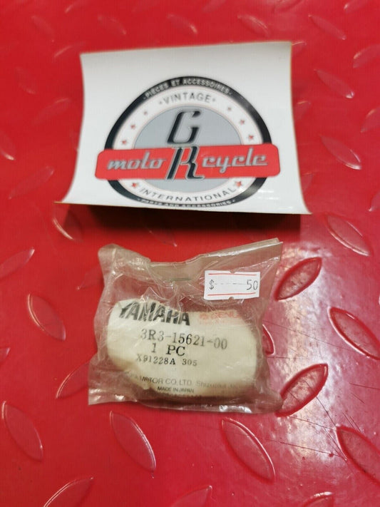 NOS Yamaha YZ125 1980 - 1983 Kick Crank Boss 3R3-15621-00-00 Y25