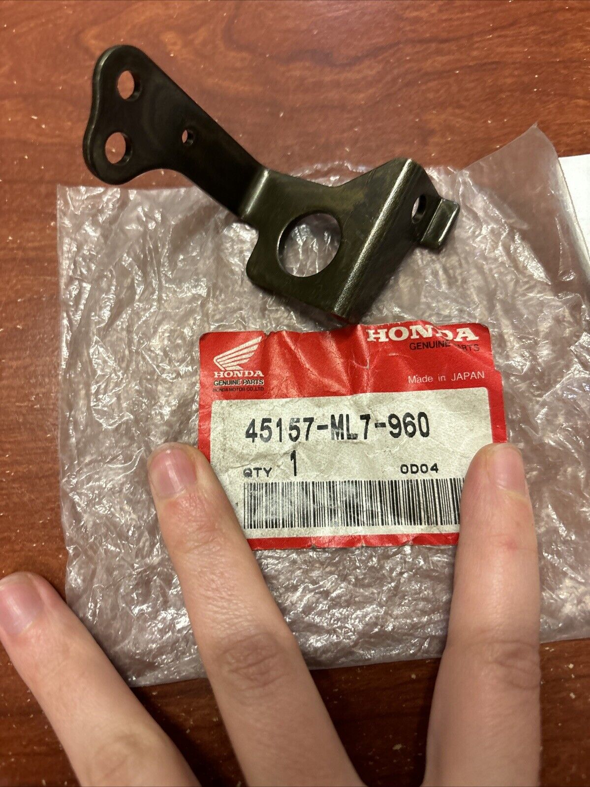 NOS Honda 1990 - 1989 VFR750F BRAKE HOSE STAY B 45157-ML7-960 H161