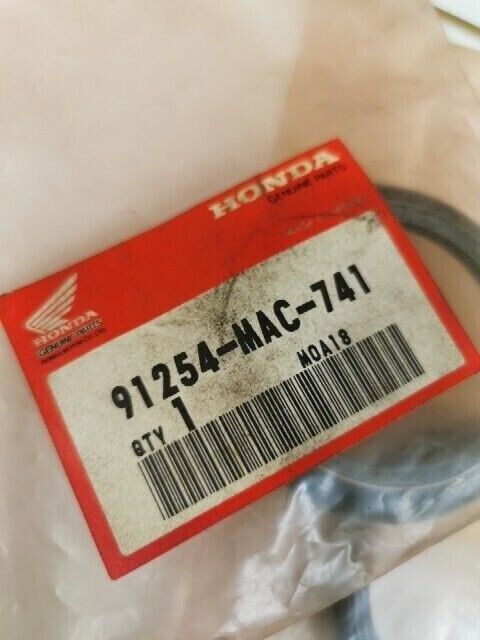 NOS HONDA CR125R CR500 1996 - 2001 SEAL DUST QTY2 91254-MAC-741 H101