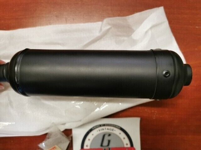 NOS Yamaha YZ125 EXHAUST SILENCER 39W-14753-00-00 SUB 39W-14753-01-00 Y107