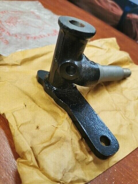 NOS Honda 1977 - 1980 FL250 FRONT WHEEL RIGHT KNUCKLE 51210-950-010 H78