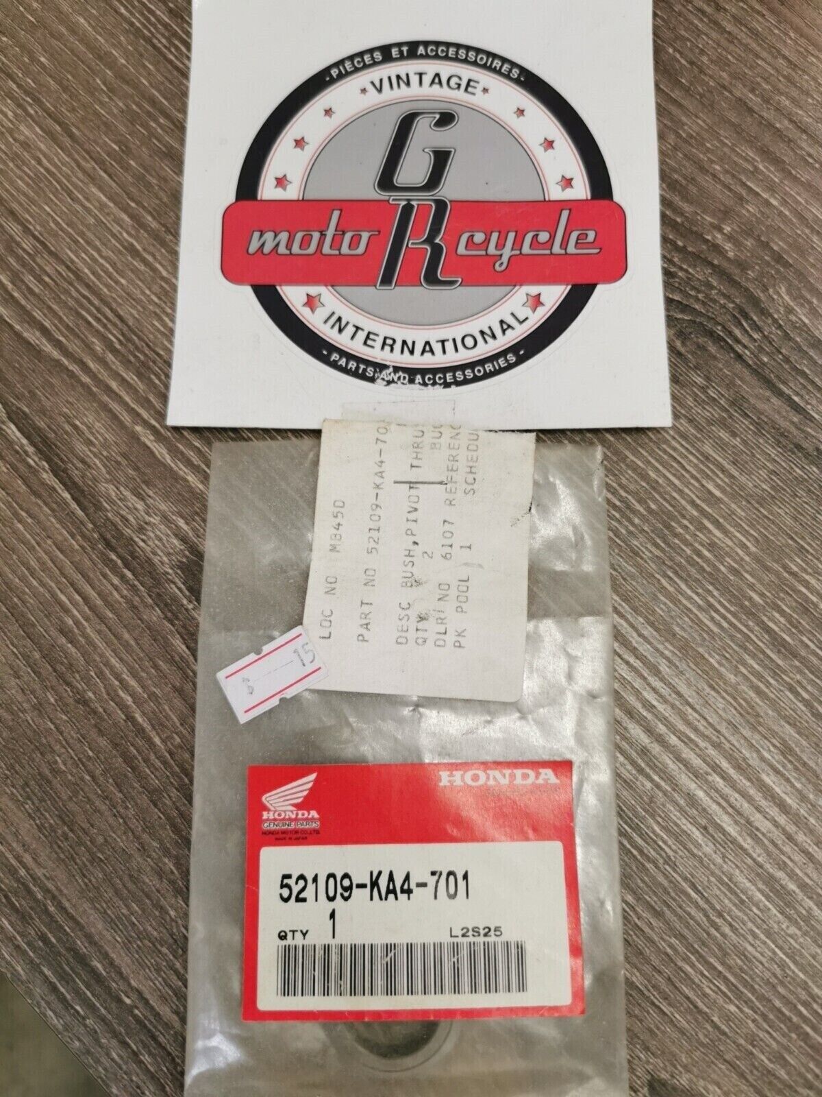 NOS HONDA TRX250EX PIVOT THRUST BUSHING 52109-KA4-701 H53