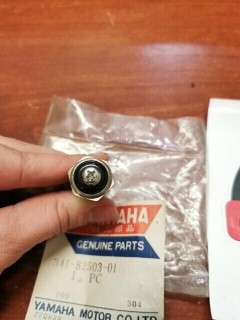NOS Yamaha TX500 TX650 TX750 XS500 XS650 ALARM SWITCH 341-82503-01-00 Y109