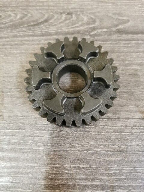 NOS HONDA CB500 CB500K0 1971 1972  MAIN GEAR SHAFT TOP 23481-323-000 H76