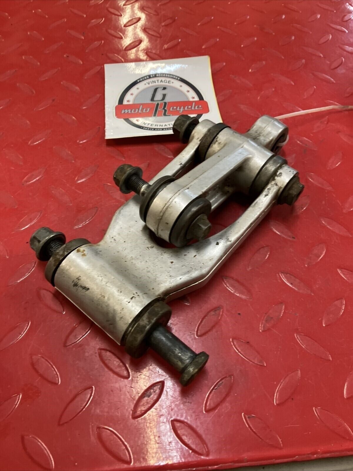 Suzuki RM125 1993 rear cushion arm rod lever linkage dogbone 62600-28850