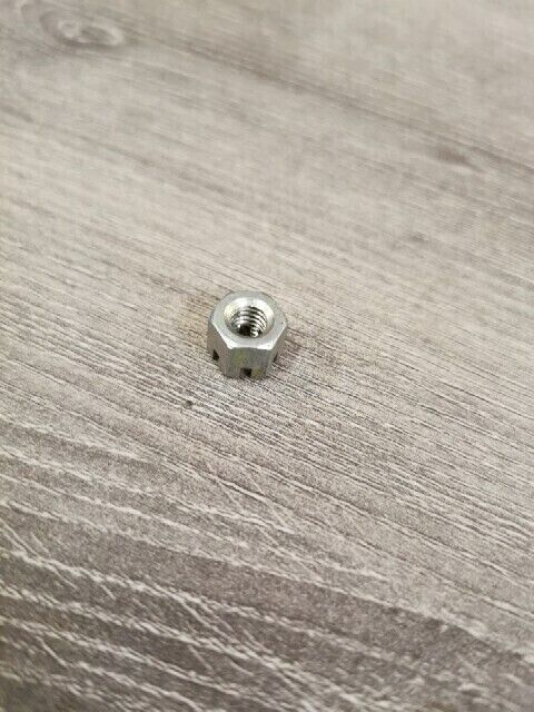 NOS YAMAHA R3 HT1BM DT1CMX DT1S AT1M DS6B DT1B NUT SLOTTED 92802-06500-00 Y151