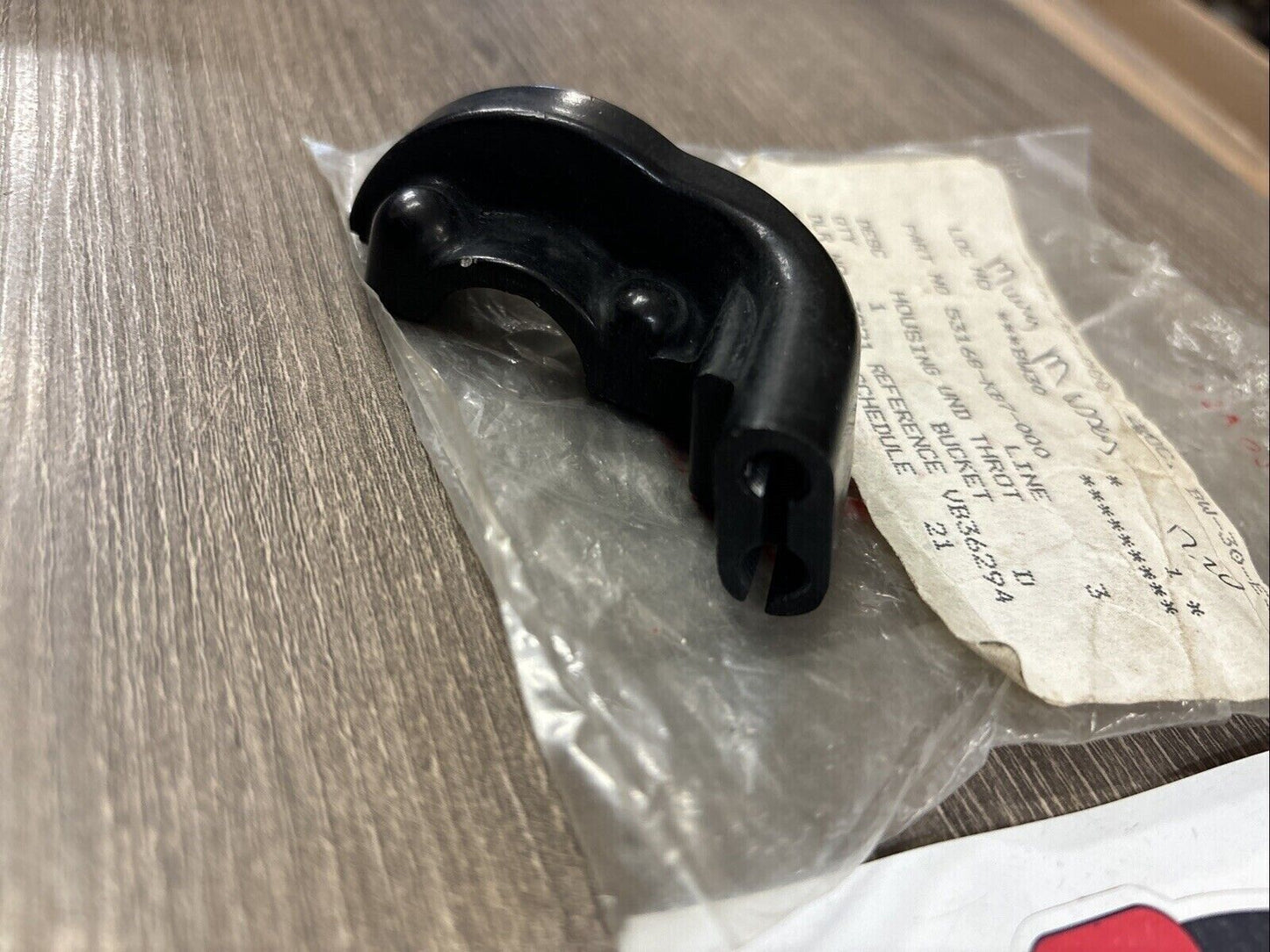 NOS Honda XL250R XL500R THROTTLE LOWER HOUSING 53168-KB7-000 H124