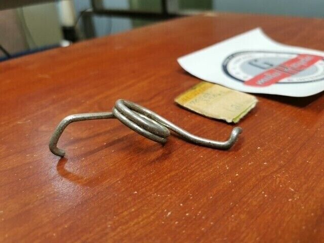 NOS Yamaha LT2 LT3 BRAKE PEDAL SPRING 304-27216-00-00 SUB 90508-35067-00 Y109
