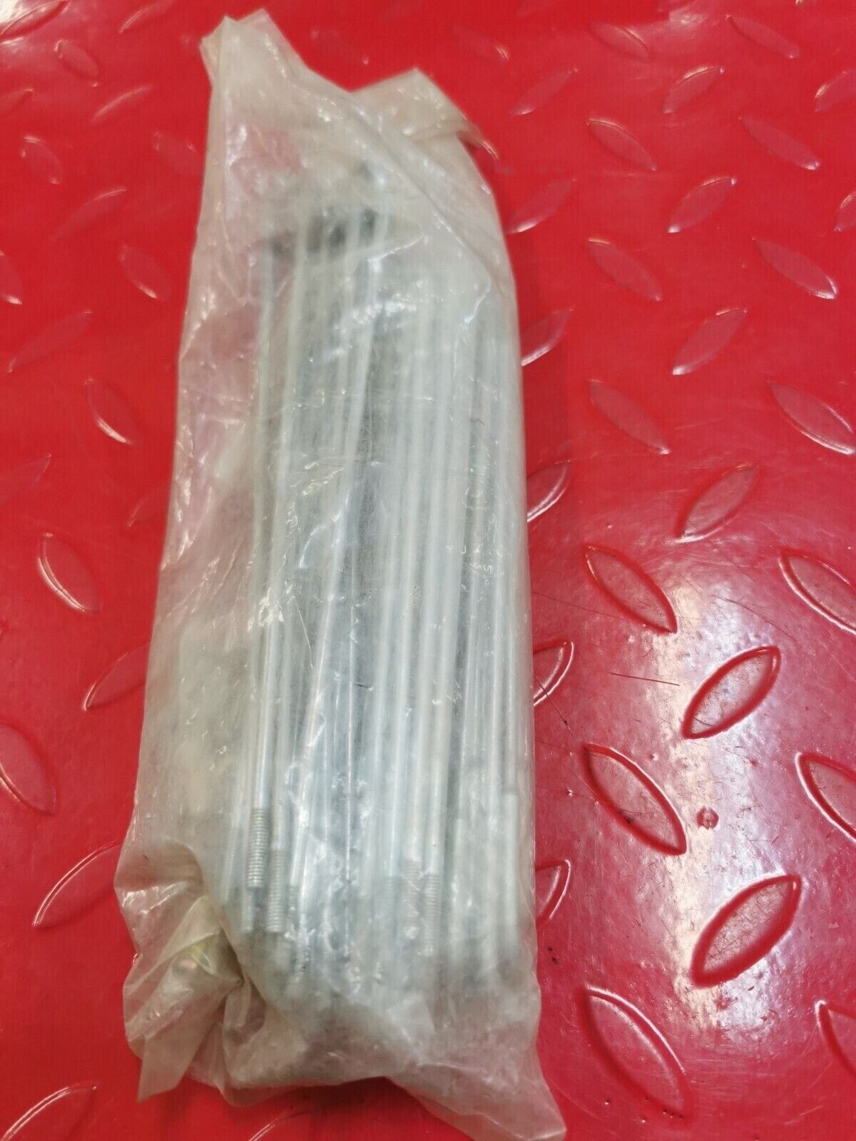 NOS Yamaha XT1200 SPOKE SET REAR 23X-25304-00-00 Y22