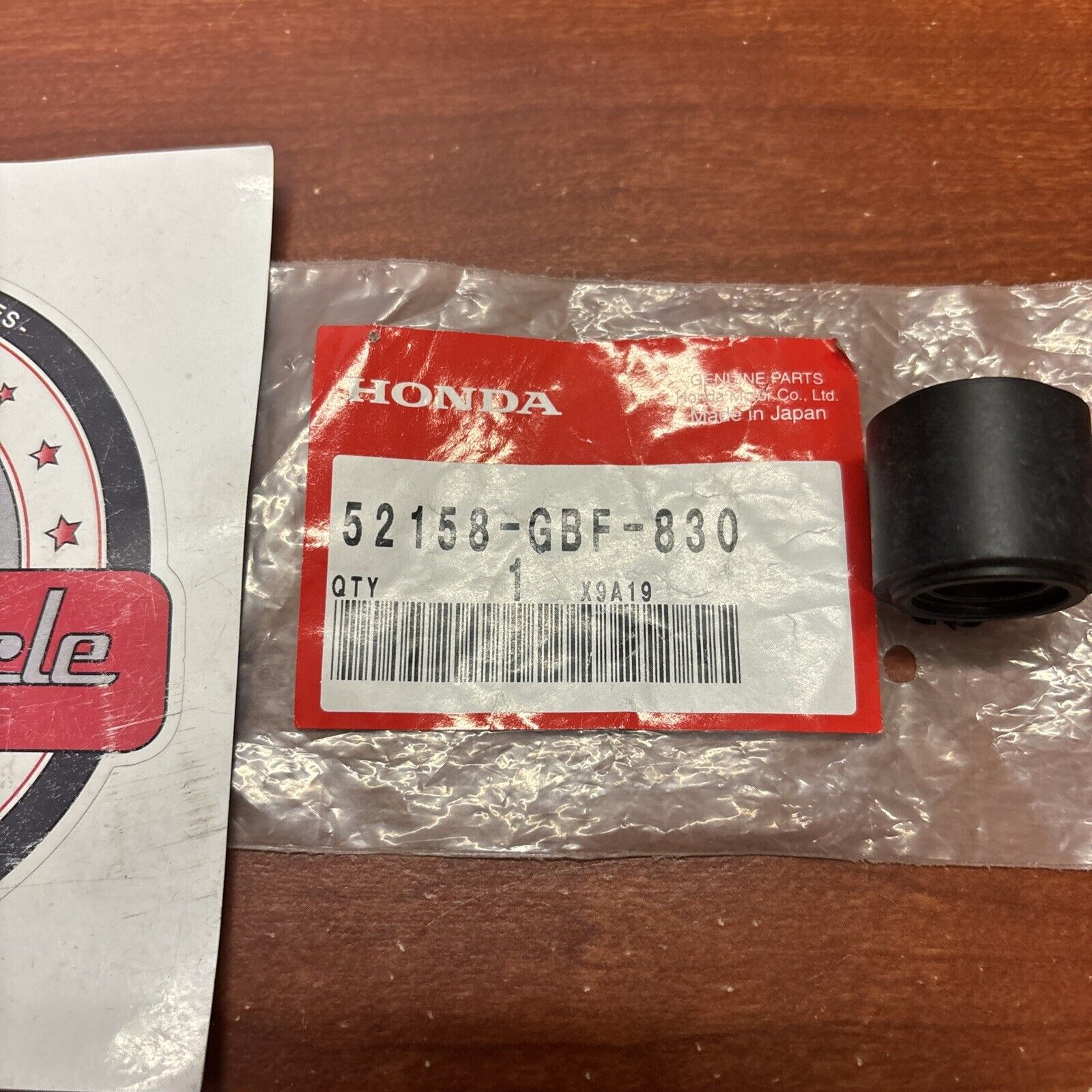 NOS Honda CR125R CR80R CR85R CRF150R CHAIN TENSIONER ROLLER 52158-GBF-830 H165