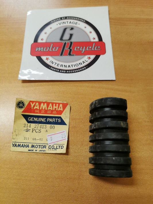 NOS YAMAHA FOOTREST COVER 214-27413-00-00 Y38