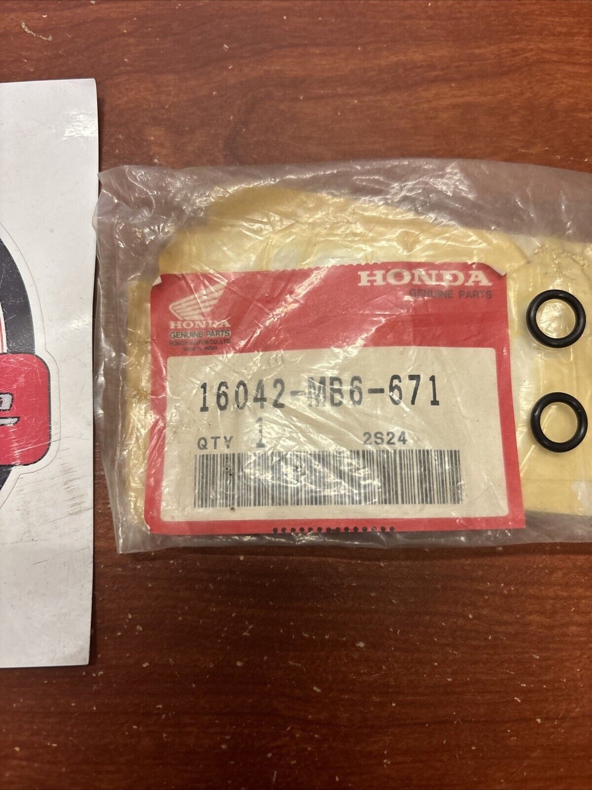 NOS Honda 1984 1985 VF1000F 1984 VF1000R FUEL JOINT SET D 16042-MB6-671 H172