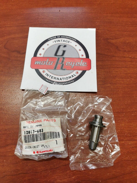 NOS Kawasaki KZ400 KLX250 KLT200 KZ440 GUIDE INLET VALVE 12013-003 K25