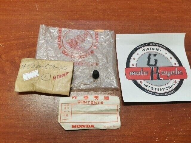 NOS Honda CB350 CB360 CB400 CB450 CB500 BLEEDER SCREW CAP 45225-579-013 H84