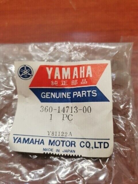 NOS Yamaha 1973 - 1975 RD250 RD350 MUFFLER JOINT NUT 360-14713-00-00 Y153