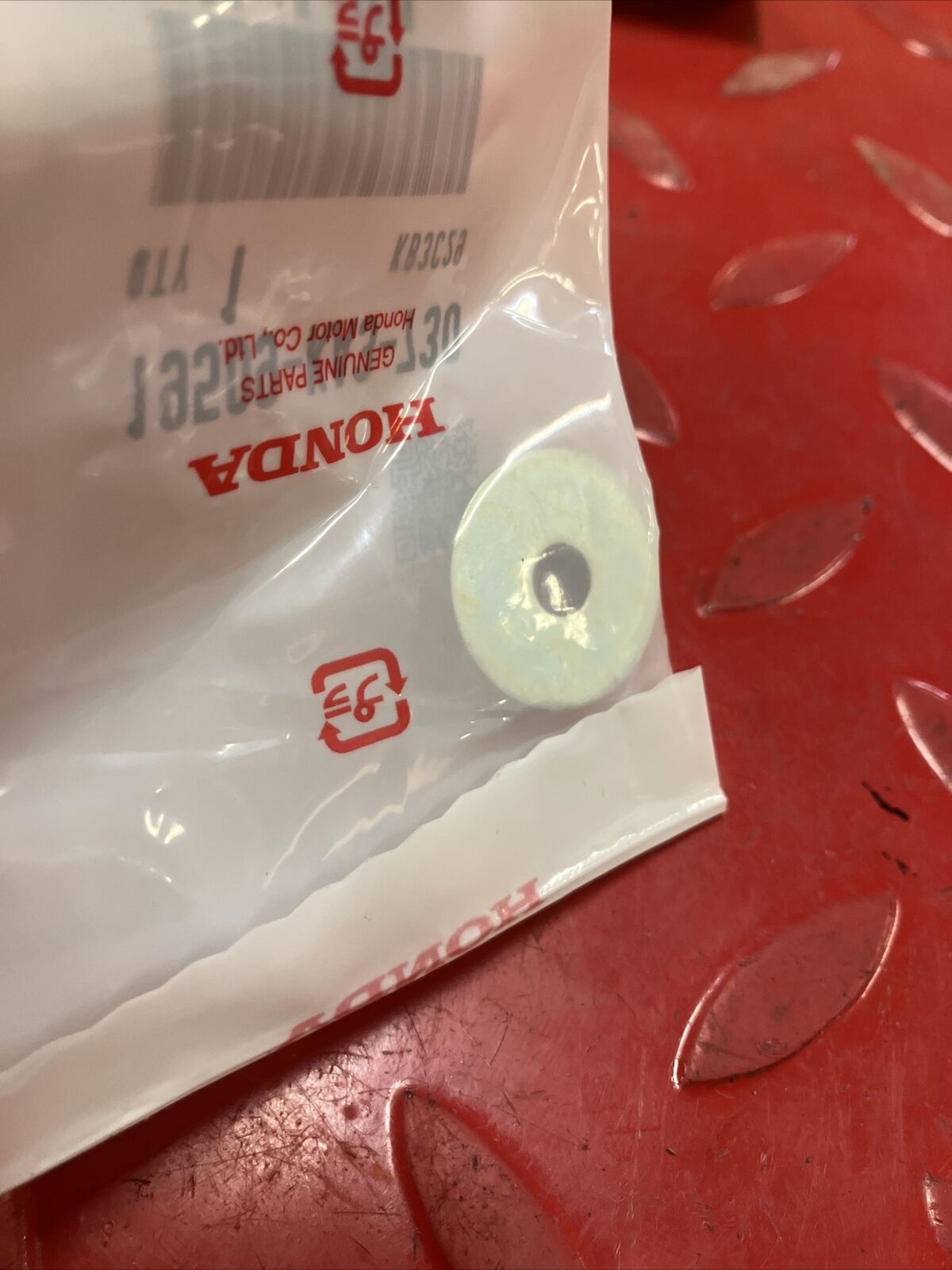 NEW Honda CR125R CR250R CR500R radiator shroud collar bushing 19509-KA3-730 H99