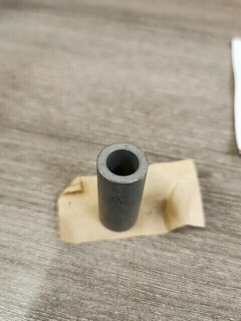 NOS YAMAHA YZ125G YZ85 YZ80H PZ480N VK540 VT480R COLLAR 90387-103U7-00 Y108