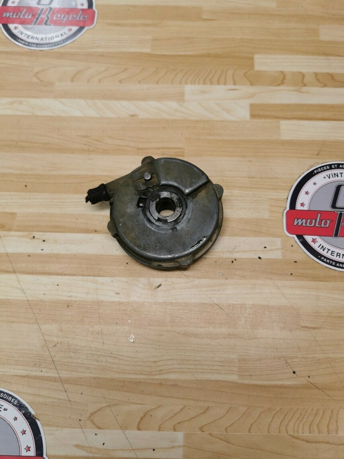 Kawasaki KDX200 1986 speedometer drive gear distance case