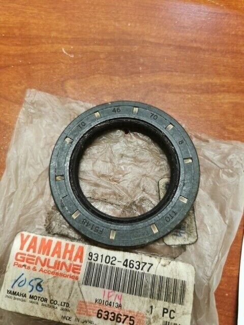 NOS Yamaha YFM250 YFM350 YFM400 OIL SEAL 93102-46377-00 Y102