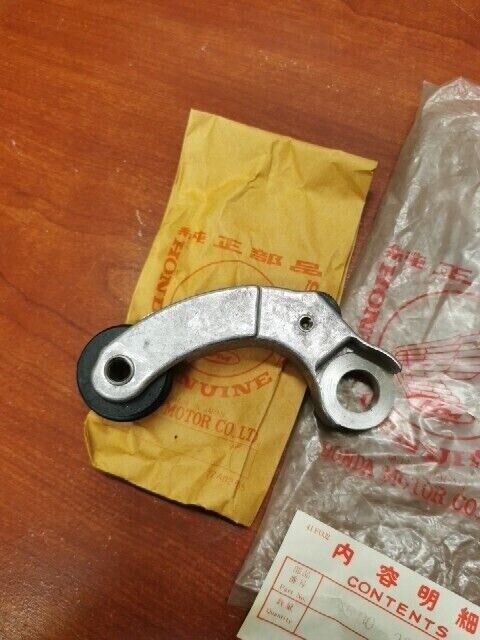 NOS Honda C92 CS92 C95 CA92 CA95 CB92 CB95 CAM CHAIN TENSIONER 14500-202-000 H93