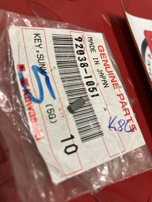 NOS KAWASAKI SUNK KEY 92038-1051 K13