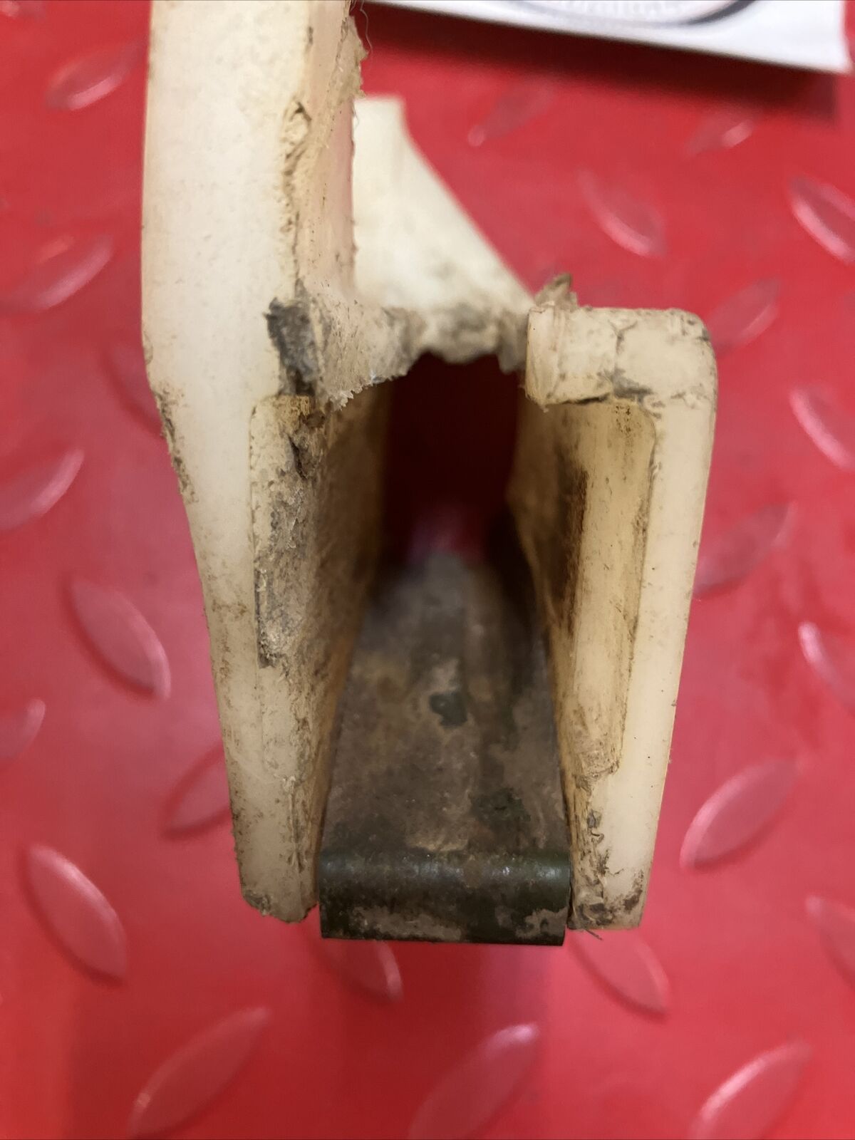 Honda CR250R 1984 chain guide guard CR125R CR500R 3