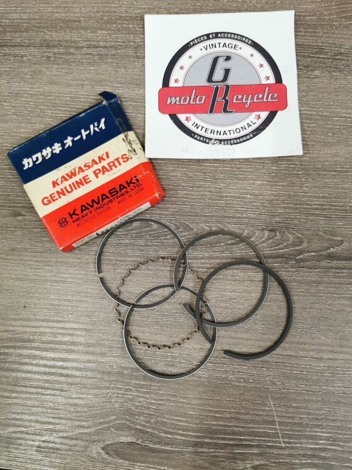 NOS KAWASAKI RING SET KZ200 KLT200 13008-038 SUB BY 13008-5005 K28