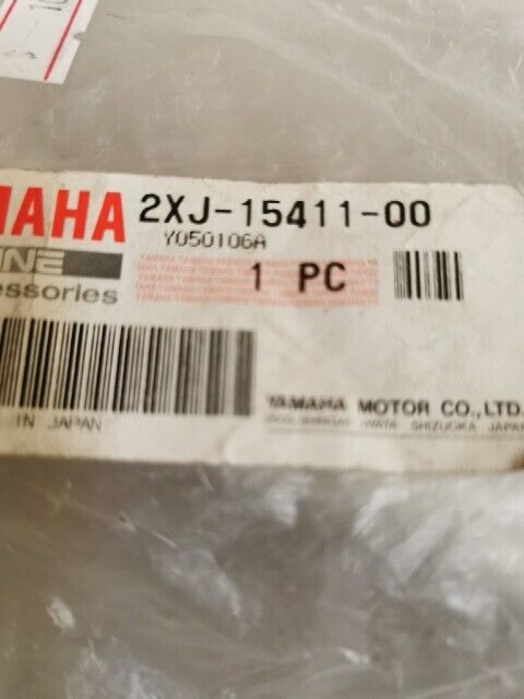 NOS YAMAHA ATV YFS200SEV  YFS200S YFS200K CRANKCASE COVER 2XJ-15411-00-00 Y104