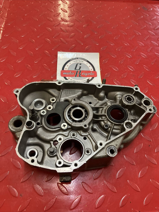 Suzuki RM125 1985 right crankcase crank case