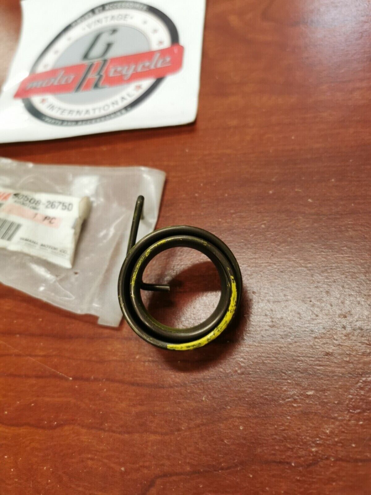 NOS Yamaha YZ85 YZ80 YZ65 YZ60 DT50 TORSION SPRING 90508-26750-00 Y96