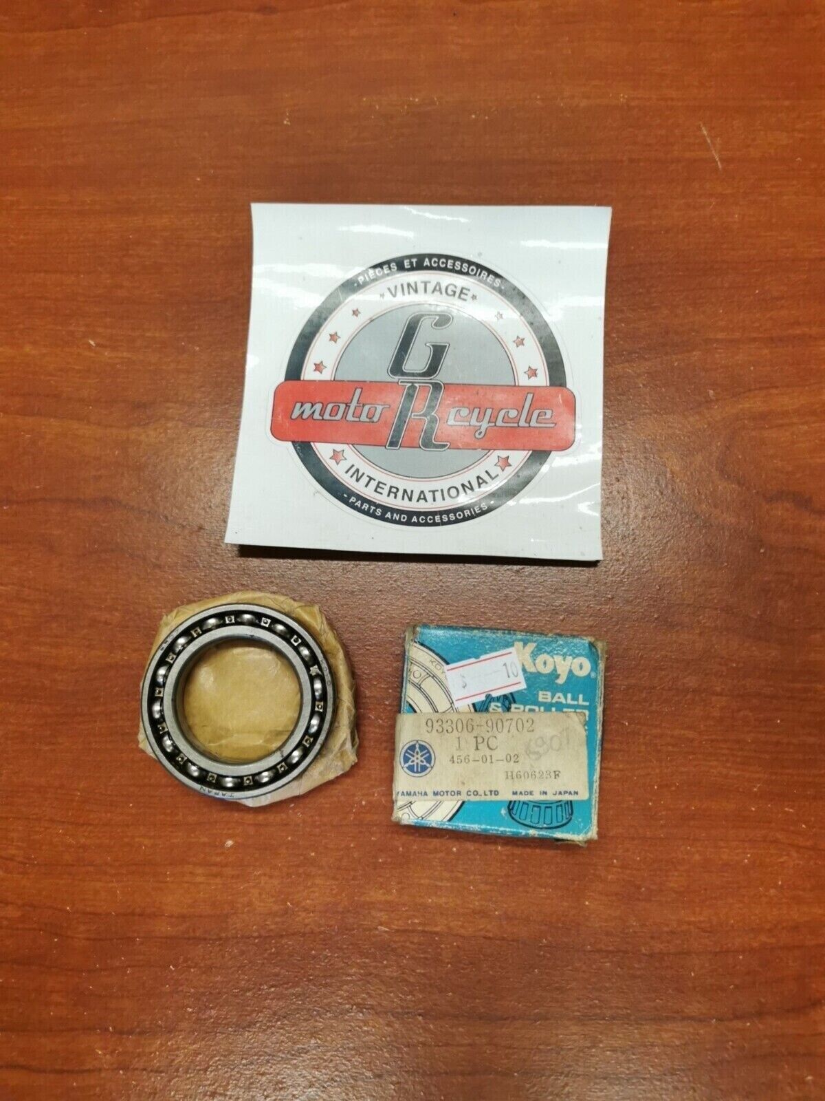 NOS Yamaha YFM250 YFU1 BEARING 93306-90702-00 Y95