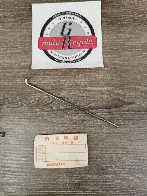 NOS HONDA CR125R 1979 - 1981 SPOKE B ASSY RR NO NIPPLE 42606-444-305 H87