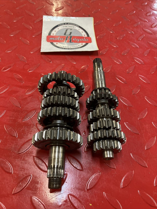 Suzuki RM125 1982 transmission mainshaft countershaft main cunter shaft gear