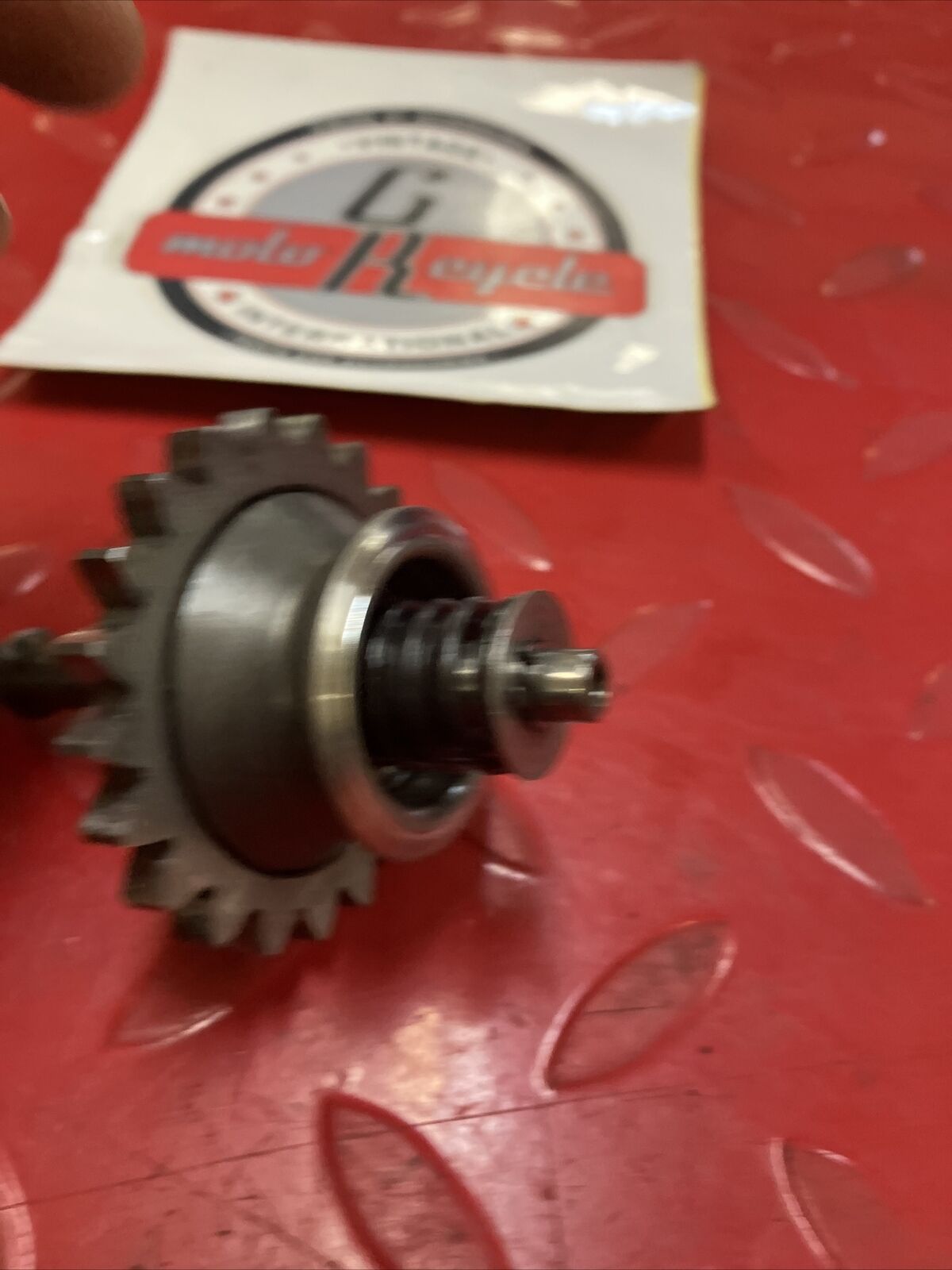 Honda CR250R 1984 waterpump water pump shaft gear