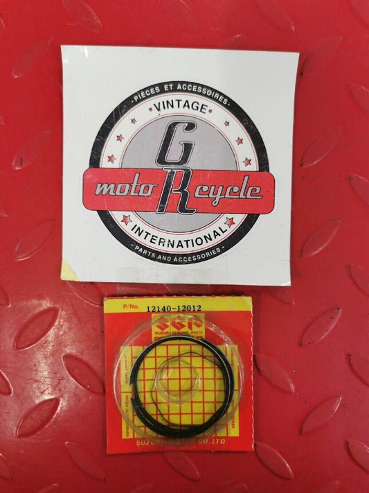 NOS SUZUKI PISTON RING SET 12140-12012 S11