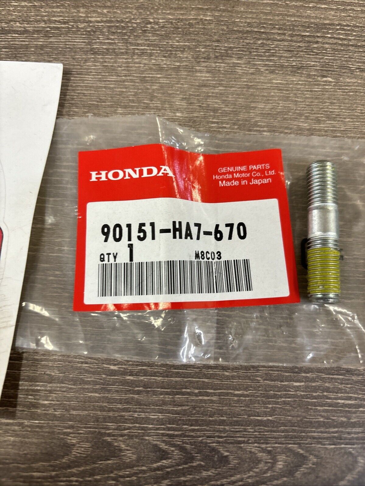NOS Honda TRX350 D FE FM TE TM TRX400F STUD BOLT 10X25 90151-HA7-670 H130