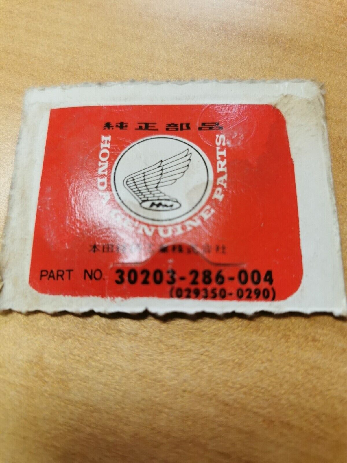 NOS HONDA  CB350  CL360 SL350  POINTS  30203-286-004 H29