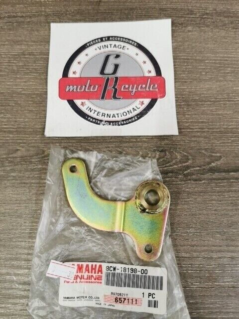 NOS YAMAHA SX600R SX700R SX500 SX700SD PZ500C LEVER 8CW-18198-00-00 Y108
