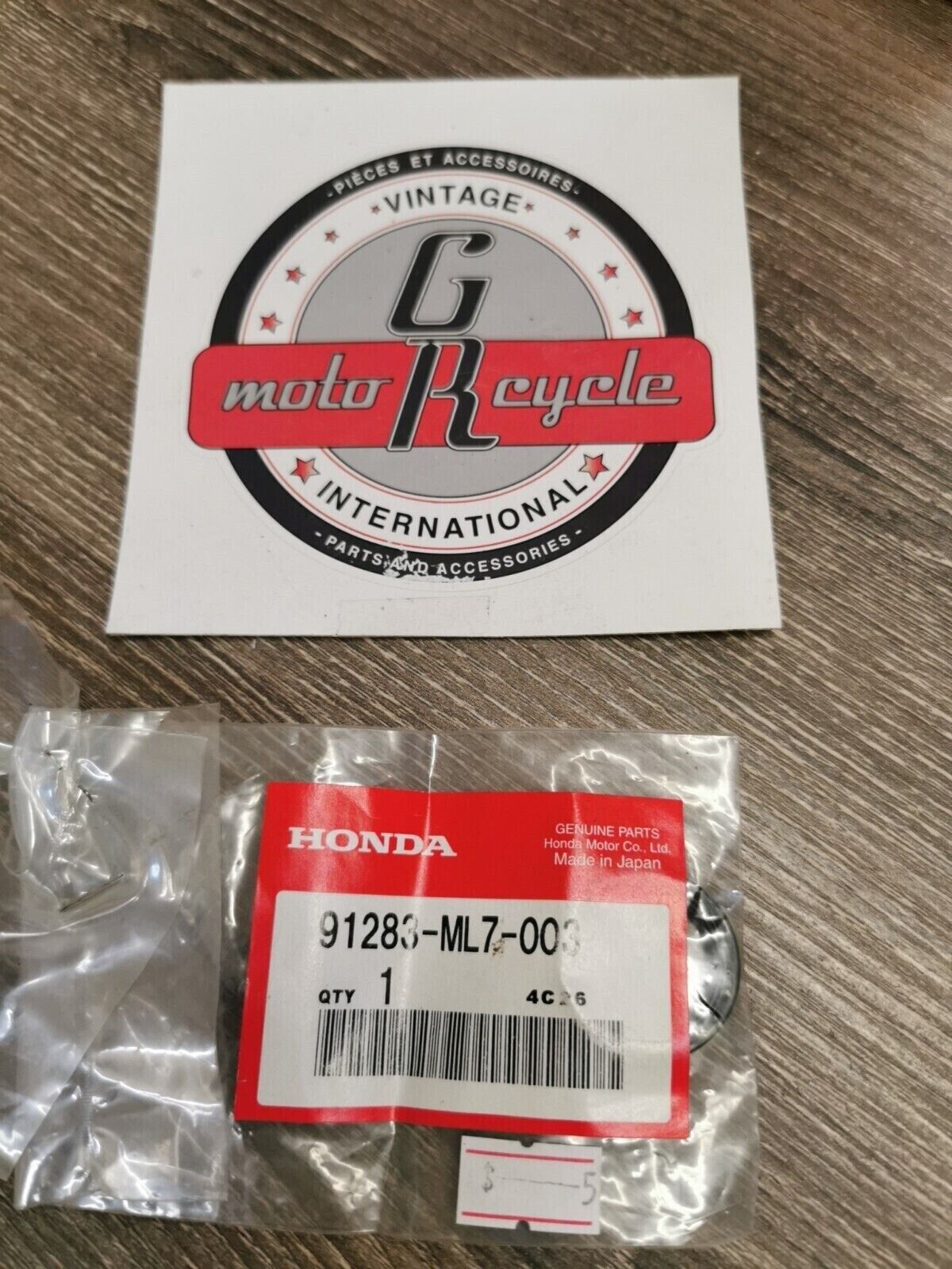 NOS HONDA GL1800D GL1800BD CRF250X 2007 - 2023 DUST SEAL 91283-ML7-003 H50