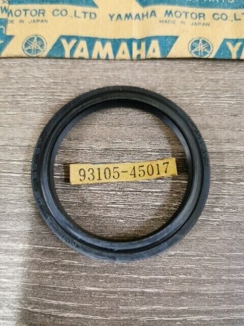 NOS YAMAHA VMX12VC FZR600RKC RD350A FZR1000 FJ1100 OIL SEAL 93105-45017-00 Y148