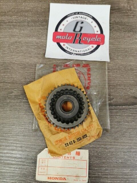 NOS HONDA C72 C77 CA77 CA72 1960 1961 GEAR 35T  23420-253-020 H88