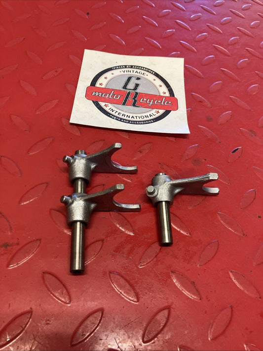 Suzuki RM125 1983 Transmission gearshift gear shift forks assembly